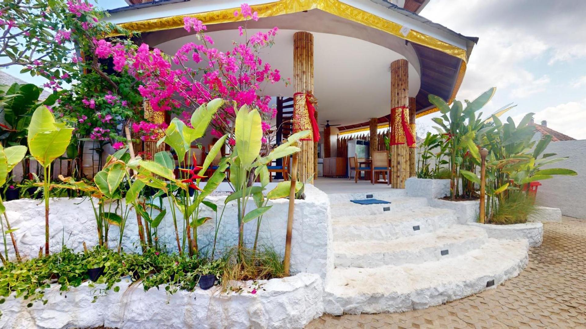 Segara Seaside Resort Lembongan Exterior foto